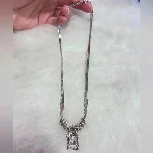 Trendy  Pendant Necklace Collection - Picture 7 of 8